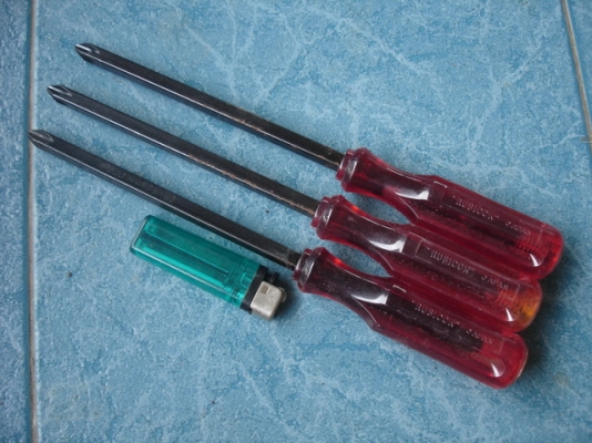 ไขควงตอก RUBICON made in Japan แบน + แฉก จับคู่มาขาย 2 คู่