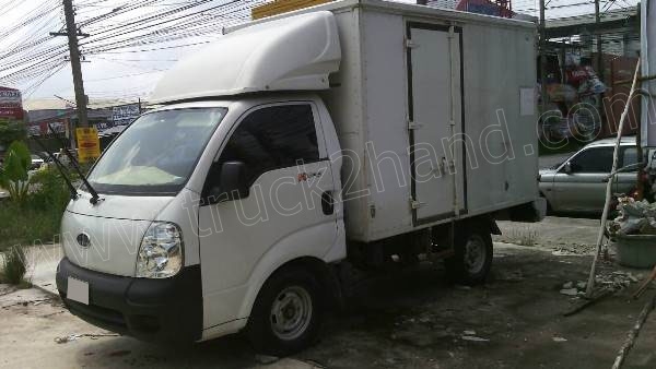 รถบรรทุก 4 ล้อตู้แห้ง KIA ประตู 3 บาน