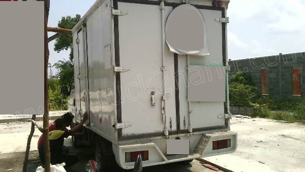 รถบรรทุก 4 ล้อตู้แห้ง KIA ประตู 3 บาน รถบรรทุก 4 ล้อตู้แห้ง KIA ประตู 3 บาน