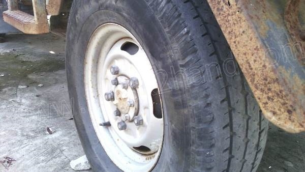 รถบรรทุก 4 ล้อตู้แห้ง KIA ประตู 3 บาน รถบรรทุก 4 ล้อตู้แห้ง KIA ประตู 3 บาน