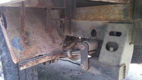 รถบรรทุก 4 ล้อตู้แห้ง KIA ประตู 3 บาน รถบรรทุก 4 ล้อตู้แห้ง KIA ประตู 3 บาน