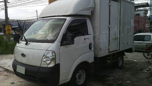 รถบรรทุก 4 ล้อตู้แห้ง KIA ประตู 3 บาน รถบรรทุก 4 ล้อตู้แห้ง KIA ประตู 3 บาน