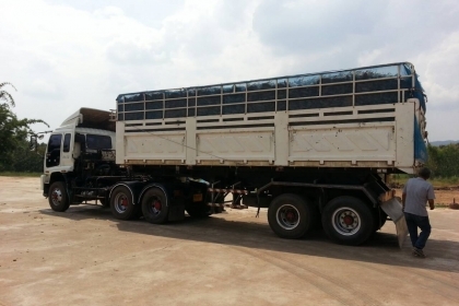 หัวลาก10ล้อIZUSU 2 เพลา รุ่น GXZ360 + หาง3มิตรดั้ม2เพลา หัวลาก10ล้อIZUSU 2 เพลา รุ่น GXZ360 + หาง3มิตรดั้ม2เพลา