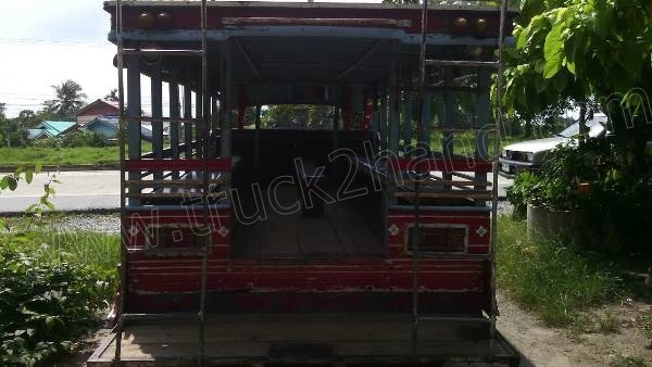 รถบรรทุก 6 ล้อ สองแถวกระบะไม้ ISUZU 88 แรงม้า รถบรรทุก 6 ล้อ สองแถวกระบะไม้ ISUZU 88 แรงม้า