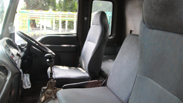 หัวรถ ISUZU DECA หัวไฟฟ้า เดิมๆบางๆ ไม่ผุ ขาดีดหน้า ขาหลัง ชุดยกหัวไฟฟ้า ของครบ ยกใส่รถวิ่งได้เลย หัวรถ ISUZU DECA หัวไฟฟ้า เดิมๆบางๆ ไม่ผุ ขาดีดหน้า ขาหลัง ชุดยกหัวไฟฟ้า ของครบ ยกใส่รถวิ่งได้เลย