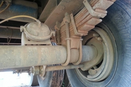 หางคอกสูง 3 เพลาแท้ ปีจดทะเบียน 2537 ความยาวกระบะ 10.30 เมตร หางคอกสูง 3 เพลาแท้ ปีจดทะเบียน 2537 ความยาวกระบะ 10.30 เมตร