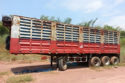 หางคอกสูง 3 เพลาแท้ ปีจดทะเบียน 2537 ความยาวกระบะ 10.30 เมตร หางคอกสูง 3 เพลาแท้ ปีจดทะเบียน 2537 ความยาวกระบะ 10.30 เมตร