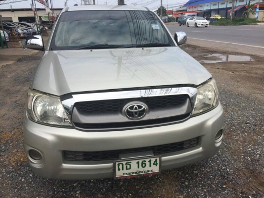 รถสวย  จัดเต็ม  ขั้นเทพ  TOYOTA  VIGO  G  SAMRTCAB   2700  ซีซี   เกียร์ออโต้   ติดแก๊ส  CNG  ลงเล่มเรียบร้อย