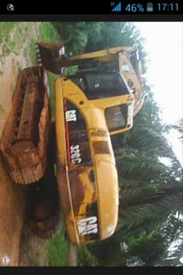 ขาย CAT 320 C ไฟฟ้าครบ ราคา 1,200,000 บาท ราคาต่อรองได้ ขาย CAT 320 C ไฟฟ้าครบ ราคา 1,200,000 บาท ราคาต่อรองได้