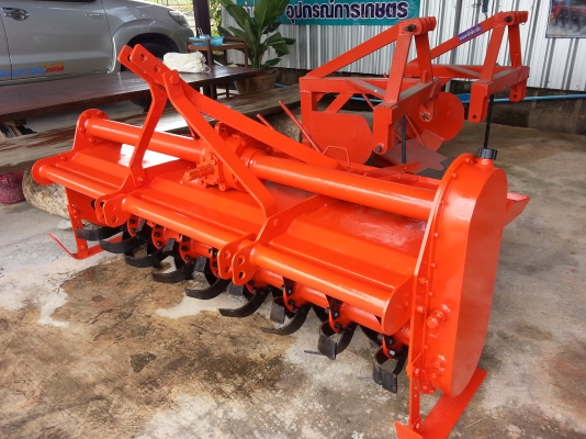 โรตารี่ตราช้าง 1.80 เมตร..ใบใหม่ยกชุด..ยอยปั่นใหม่..เช็คสภาพพร้อมใช้งาน