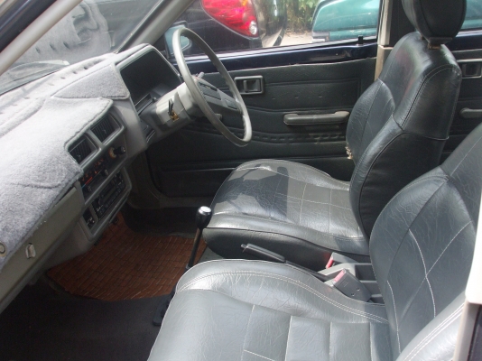 ขาย nissan sunny