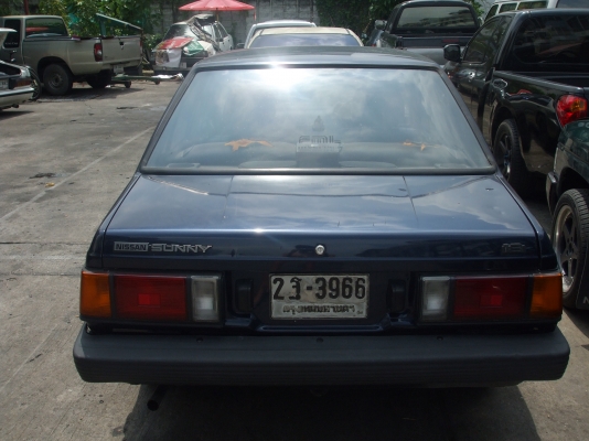 ขาย nissan sunny