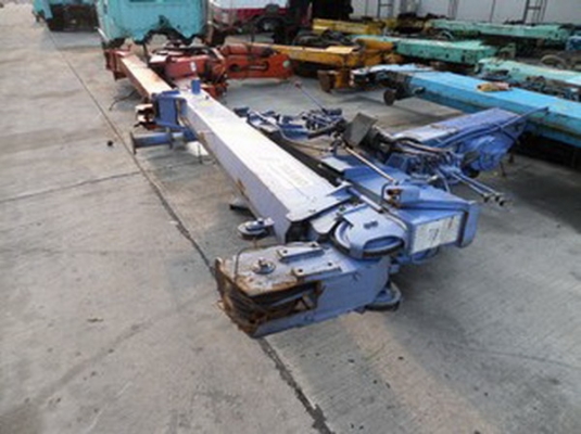 ขาย เครน 2.5 ตัน  TADANO  ท้องวี รุ่นใหม่