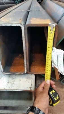 ขายเหล็กกล่องและเหล็กแป๊บกลมมีหลายขนาดเหมา และแบ่งขายกิโล ละ 17 บาท