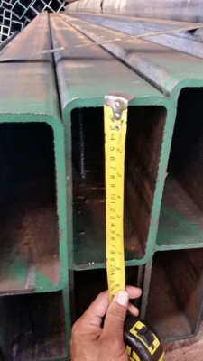 ขายเหล็กกล่องและเหล็กแป๊บกลมมีหลายขนาดเหมา และแบ่งขายกิโล ละ 17 บาท