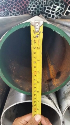 ขายเหล็กกล่องและเหล็กแป๊บกลมมีหลายขนาดเหมา และแบ่งขายกิโล ละ 17 บาท