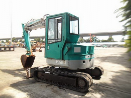 ขายรถ KOMATSU 50UU-1 มีหัวเก๋ง ขายรถ KOMATSU 50UU-1 มีหัวเก๋ง