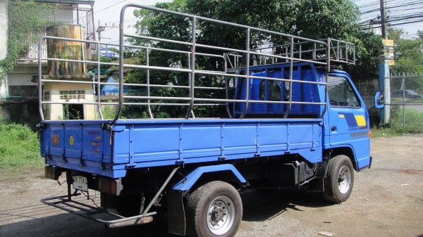 ISUZU NKR 4ล้อ ป้ายเล็กไม่ติดเวลา สภาพสวยพร้อมใช้ ISUZU NKR 4ล้อ ป้ายเล็กไม่ติดเวลา สภาพสวยพร้อมใช้