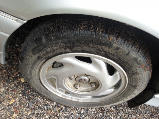 ขายรถเก๋ง HYUNDAI 1836 ซีซี เกียร์ธรรมดา ปี 2537 เลขตัวรถ KMHKF31-MPRU572170 ติดแก็สลงเล่มแล้ว ราคา 38000 ขายรถเก๋ง HYUNDAI 1836 ซีซี เกียร์ธรรมดา ปี 2537 เลขตัวรถ KMHKF31-MPRU572170 ติดแก็สลงเล่มแล้ว ราคา 38000