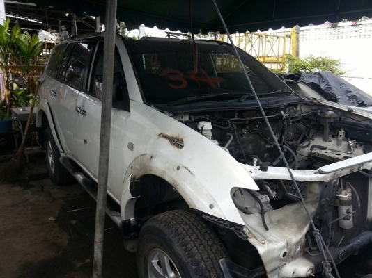 ขายซากmitsubishi pajero sport