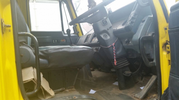 (มี4คัน)10ล้อเพลาเดียว175แรงFVM12MY เล่มพร้อม คัสซีสวย เครื่องสวย... (มี4คัน)10ล้อเพลาเดียว175แรงFVM12MY เล่มพร้อม คัสซีสวย เครื่องสวย...