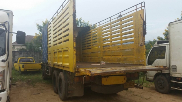 (มี4คัน)10ล้อเพลาเดียว175แรงFVM12MY เล่มพร้อม คัสซีสวย เครื่องสวย... (มี4คัน)10ล้อเพลาเดียว175แรงFVM12MY เล่มพร้อม คัสซีสวย เครื่องสวย...