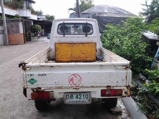 ขายรถตงฟงมีทะเบียนเครื่องเบ็นซิลติดแก๊สขาย 20000 บาท เอาไปปั้นเองครับรถยังวิ่งไม่ได้ต้องซ่อม