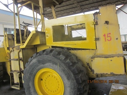 ขายรถตัก ล้อยาง TCM ตามสภาพ