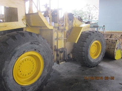 ขายรถตัก ล้อยาง TCM ตามสภาพ