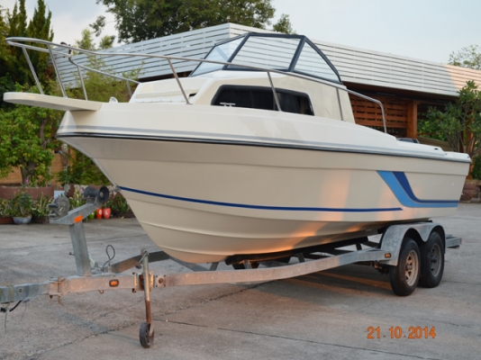 Renken 2288, 23 foot พร้อม trailer, บันไดเรือ (ไม่รวมเครื่อง)