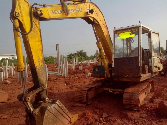 ขายรถแมคโครpc60-6ขายถูกๆ370000พร้อมใช้งาน ขายรถแมคโครpc60-6ขายถูกๆ370000พร้อมใช้งาน