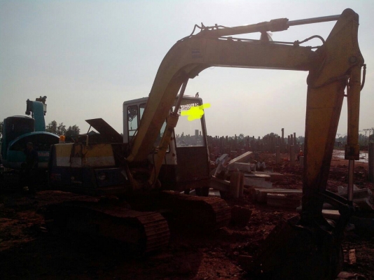 ขายรถแมคโครpc60-6ขายถูกๆ370000พร้อมใช้งาน ขายรถแมคโครpc60-6ขายถูกๆ370000พร้อมใช้งาน