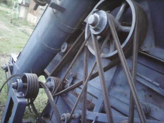 ตู้สีข้าว ไทยเส็ง 6ฟุต สภาพดี  ราคา 29000บ คุยกันได้ครับ