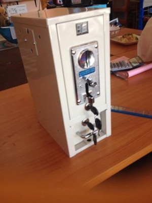 โครงกล่องหยอดเหรียญเครื่องซักผ้า โครงกล่องหยอดเหรียญเครื่องซักผ้า