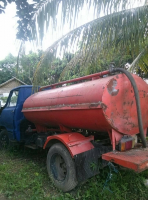 TOYOTA 6ล้อ รถน้ำ(ช่วงสั้น) เครื่อง85แรง ครัทซีสวยจัด เครื่องดี ถังดี เกียร์สั้น ขาย145,000 บาท