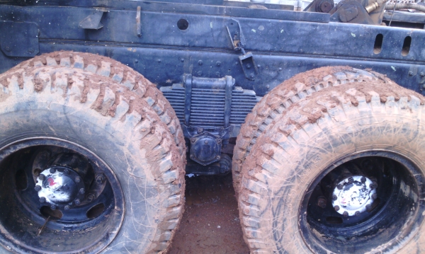 HINO MEGA 260 แรงม้า กระบะสามมิตรลอนเฉียง