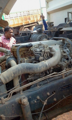 HINO MEGA 260 แรงม้า กระบะสามมิตรลอนเฉียง