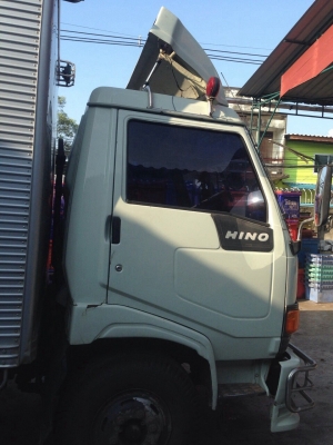 ขายรถ6ล้อหัวคัชซี HINO FC2WEKA เครื่อง WO4D-D 120 แรงม้า สนใจโทร 081-970-1072