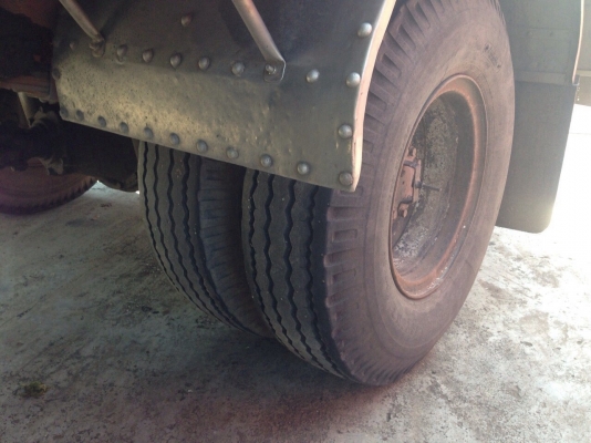 ขายรถ6ล้อหัวคัชซี HINO FC2WEKA เครื่อง WO4D-D 120 แรงม้า สนใจโทร 081-970-1072