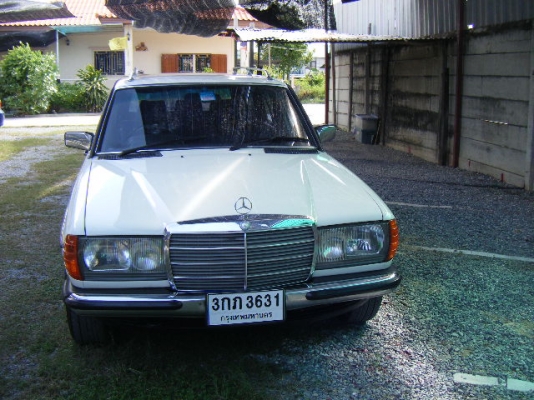 รถสะสม w123tdแวน ดีเซล สภาพเดิมๆทั้งคัน ทำสีปะผุมาอย่างดี เครื่องแน่น แอร์เย็น