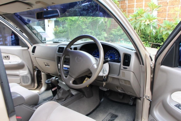 Toyota Hilux Tiger D4D extracab E 2.5 mt ปี 2003 Toyota Hilux Tiger D4D extracab E 2.5 mt ปี 2003