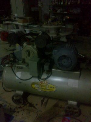 ขาย!! ปั้มลมฟูเชง7.5แรง3สาย สภาพเดิมๆ พร้อมใช้
