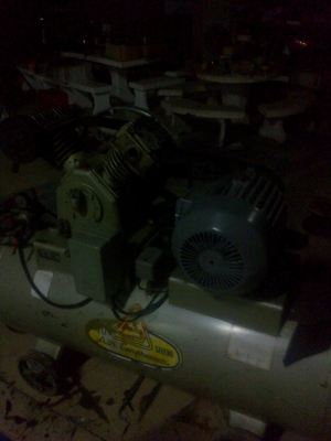 ขาย!! ปั้มลมฟูเชง7.5แรง3สาย สภาพเดิมๆ พร้อมใช้