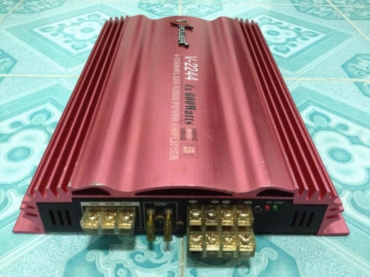 แอมป์4ch V power มือสองสภาพเดิมๆ ขับกลางแหลมเสียงดีมากขาย1450 บาท