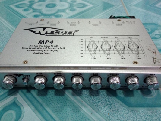 ปรีแอมป์ Mcott mp4 แท้ๆมือสองสภาพสวยเดิมๆ เสียงดีใสๆแนวฟัง ขาย 950 บาท