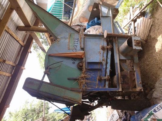 ขายหัวสีข้าวขนาด4ฟุต ไทยเส็งยนต์ เครื่องnissan LD20 ทู