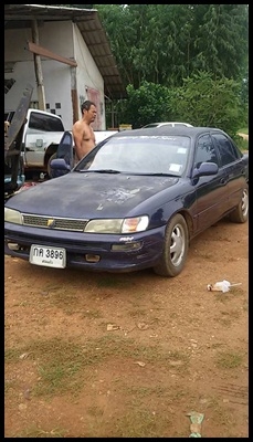 ขายรถเก๋ง โตโยต้า 3 ห่วง