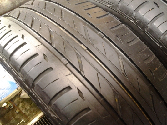 บริสโตน 205/55/16 ปลายปี 12 ดอกหนาๆนุ่มๆ บริสโตน 205/55/16 ปลายปี 12 ดอกหนาๆนุ่มๆ