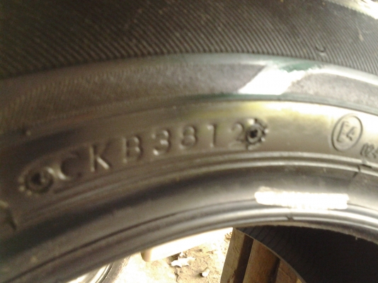 บริสโตน 205/55/16 ปลายปี 12 ดอกหนาๆนุ่มๆ บริสโตน 205/55/16 ปลายปี 12 ดอกหนาๆนุ่มๆ