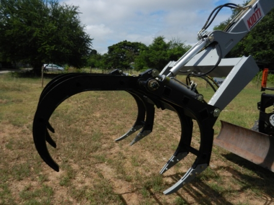 รถแทรคเตอร์KUBOTA 4508 DI ใบดัน ผาน6 คีบอ้อยใหม่ เล่มพร้อมโอน088-3705453